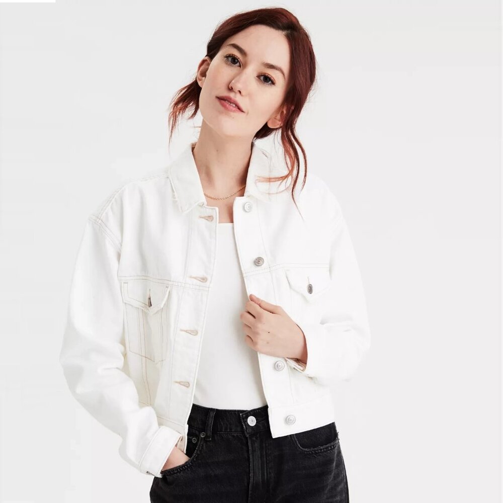 American Eagle Cropped White Denim Jacket Size XL